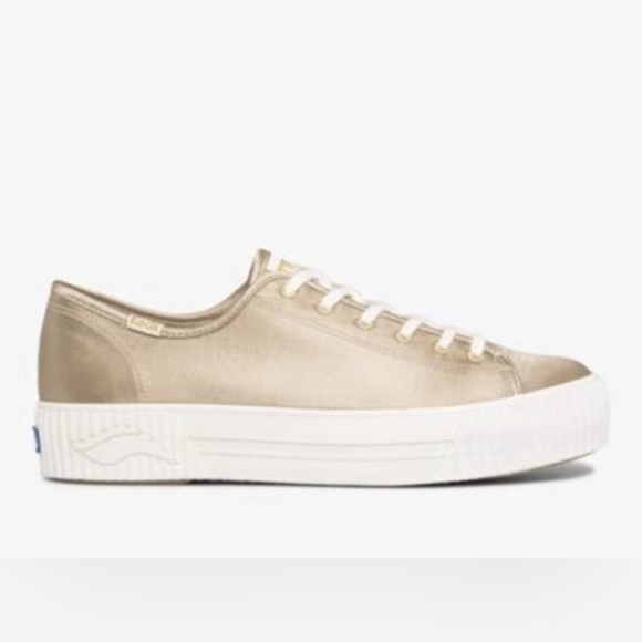 Keds Shoes - 🍾 Keds champagne satin triple kick platform sneakers. Size 7.5.